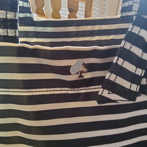 Kate Spade Black and White Stripe Barbara Duffle GUC - Picture 2 of 15